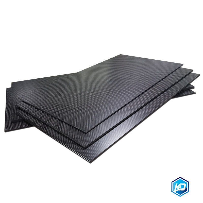 Placa Anti-UV da fibra do carbono, liso e matte, placa lustrosa do carbono, folhas do painel, material composto alto da dureza, 0.5-6mm, 125x75mm, 3K