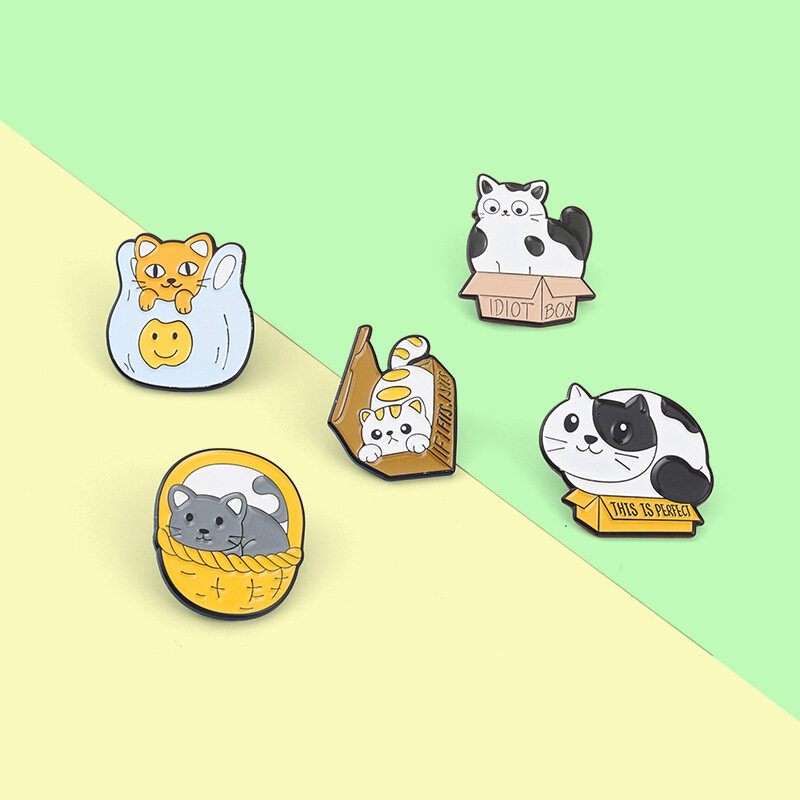 Cartoon super cute kitty emaille brosche kreative lustige tier legierung abzeichen alle-spiel trend kragen zubehör geschenke für freunde