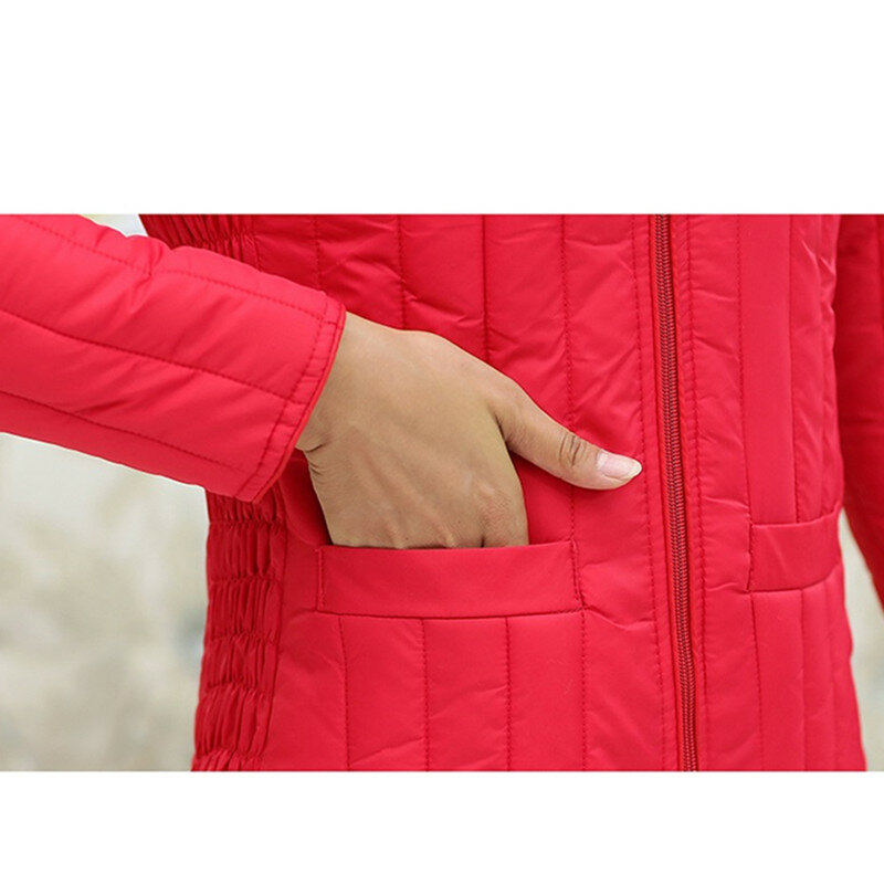 UHYTGF موضة السيدات أسفل القطن معطف قصير سترة قطن الشتاء الإناث ضئيلة رقيقة ضوء المرأة معطف كبير الحجم ملابس خارجية دافئة 462