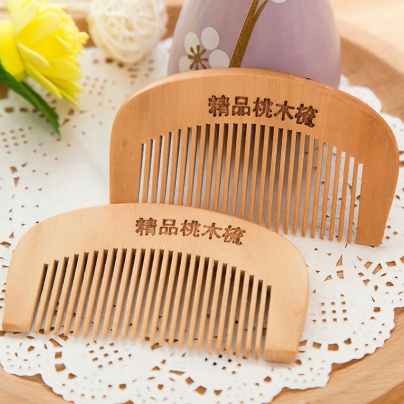 1Pc 8.7cm Natural Peach Wood Thickened Curved Pocket Hair Comb Massage Anti-Static Fine-Tooth Salon Styling Tool Hairdressing