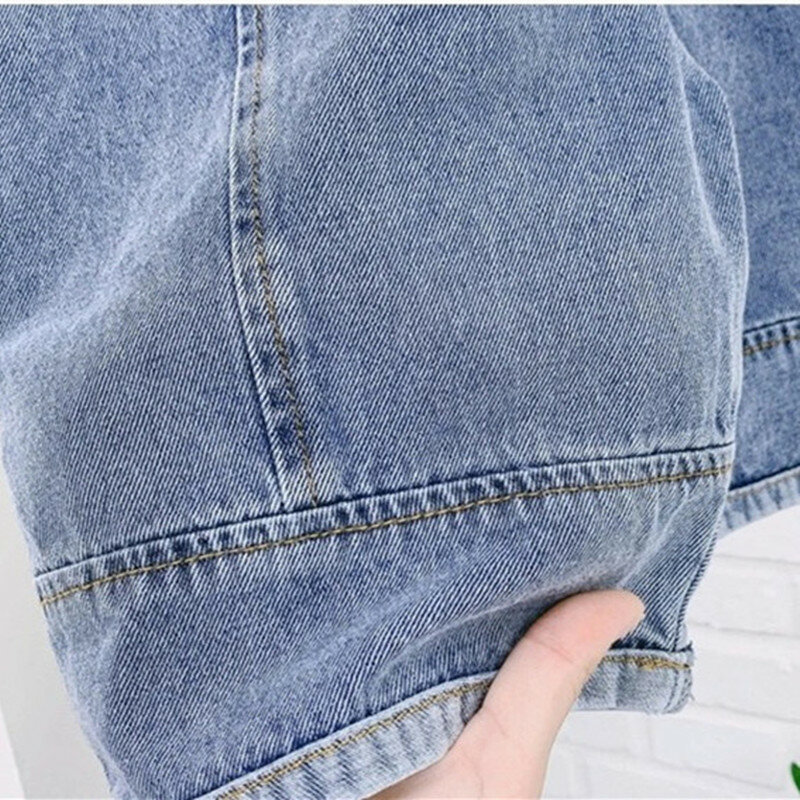 2024 nowych dzieci luźny kombinezon chłopców dziewcząt na co dzień spodnie dżinsowe na wiosnę lato jednolita odzież wierzchnia spodnie na szelkach dla dzieci 1-7 lat