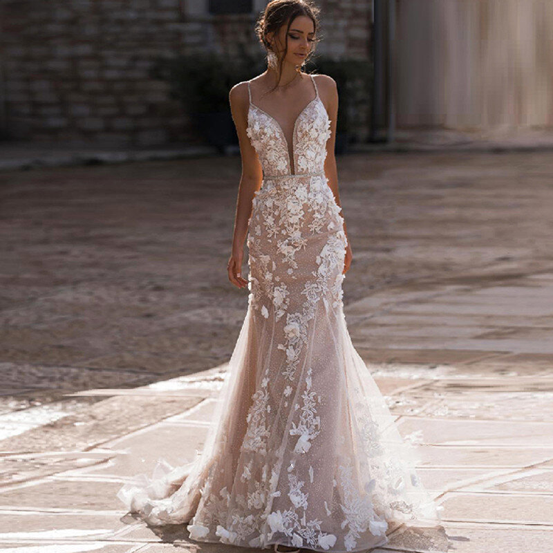 Винтажное свадебное платье-Русалка LoveDress на тонких бретельках с V-образным вырезом и 3D цветами, кружевное платье для невесты, платье с открытой спиной