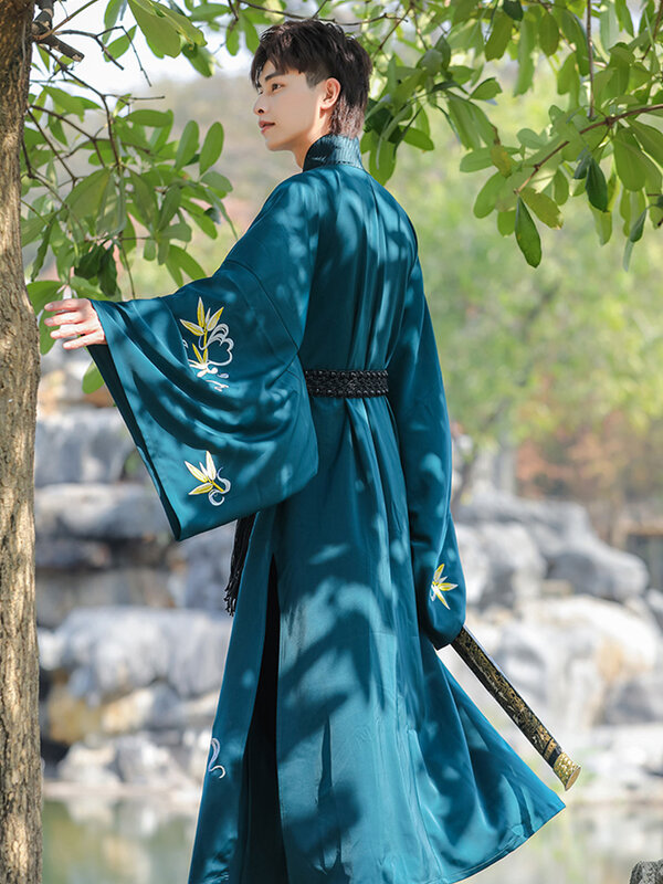 Chinese Dress Ancient Hanfu Black Embroidery Dresses China Style Folk Dance Robe Cosplay Costume Kimono Traditional ClothingMen
