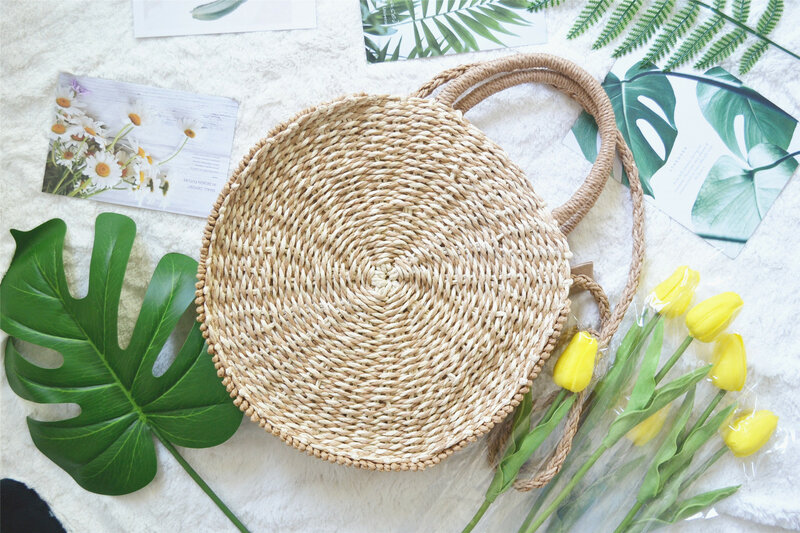 New Female Summer Straw Bag Round Mixed Color Woven Bag Beach Bag a6229