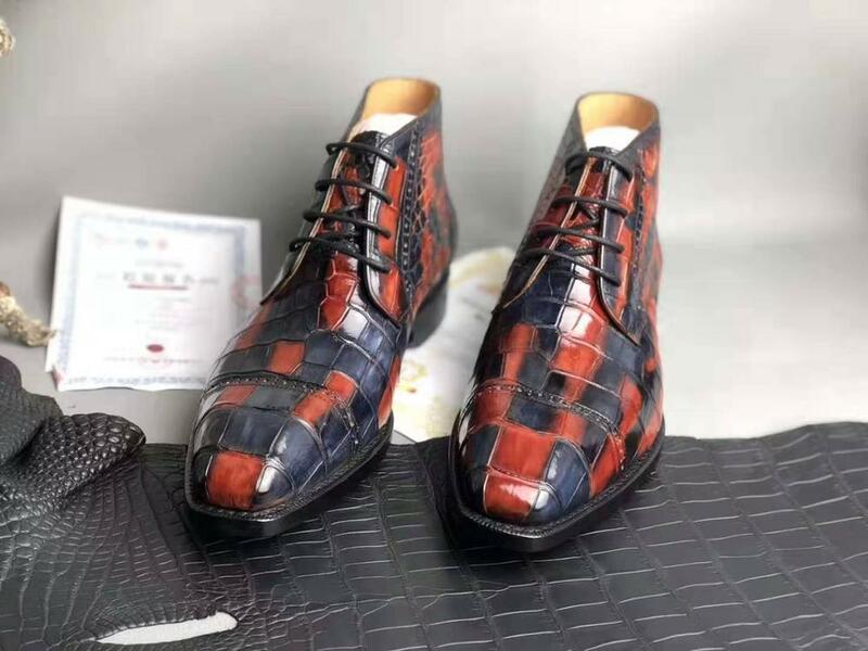 Zapatos de piel de cocodrilo auténtica para hombre, botas con forro de piel de vaca, abrigo de camuflaje, color rojo, 100%, 2019
