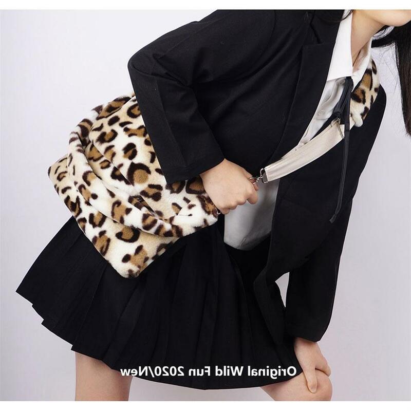 Fashion Leopard Plush Women Messenger Bag Cheetah Printing Faux Fur Shoulder Crossbody Bags for Women 2020 Tote Bag Fluffy Purse
