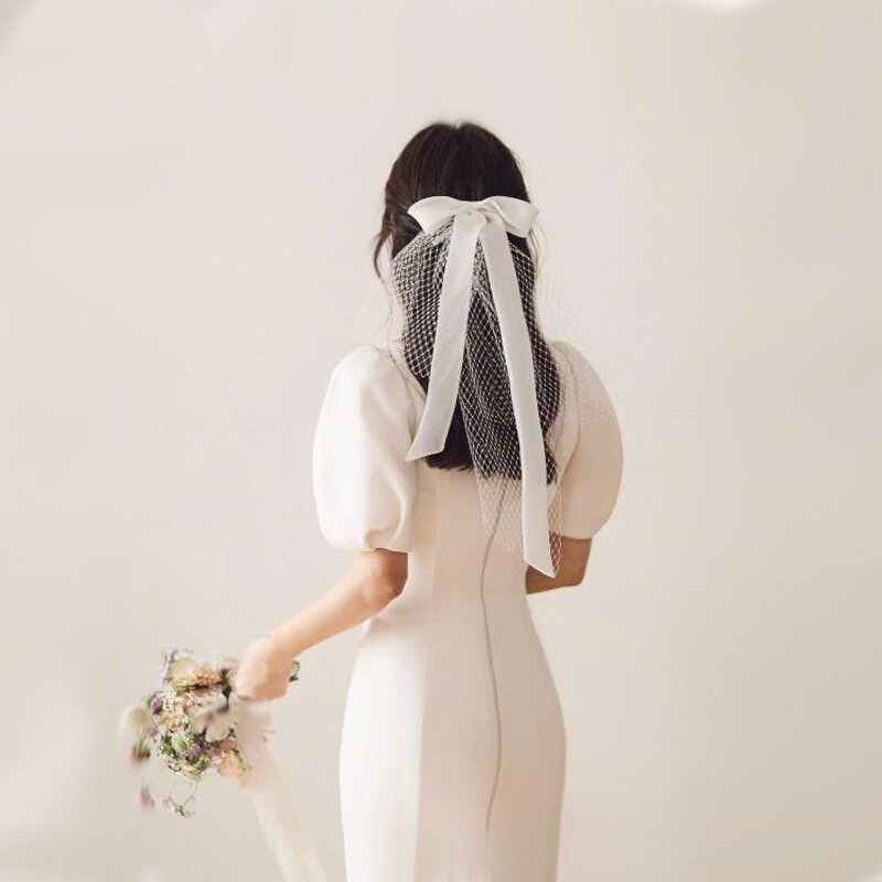 حجاب زفاف أبيض مع مشط للنساء ، طول الكتف ، نمط عقدة القوس ، إكسسوارات الزفاف ، الزواج