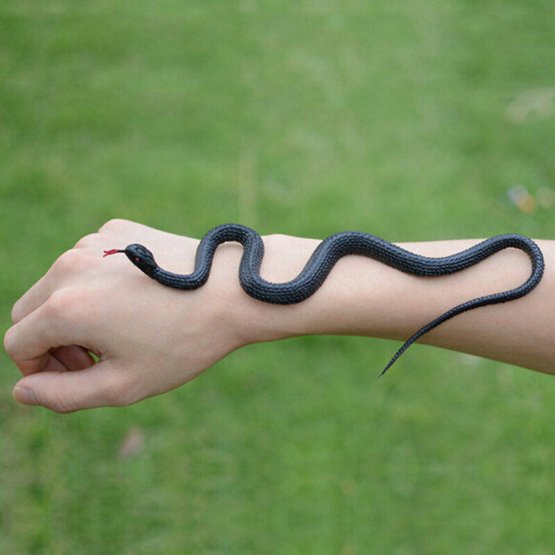 Czarno-żółty wąż symulacja wąż sztuczny wąż mały wąż miękki gumowy wąż plastikowy cały straszny zabawka