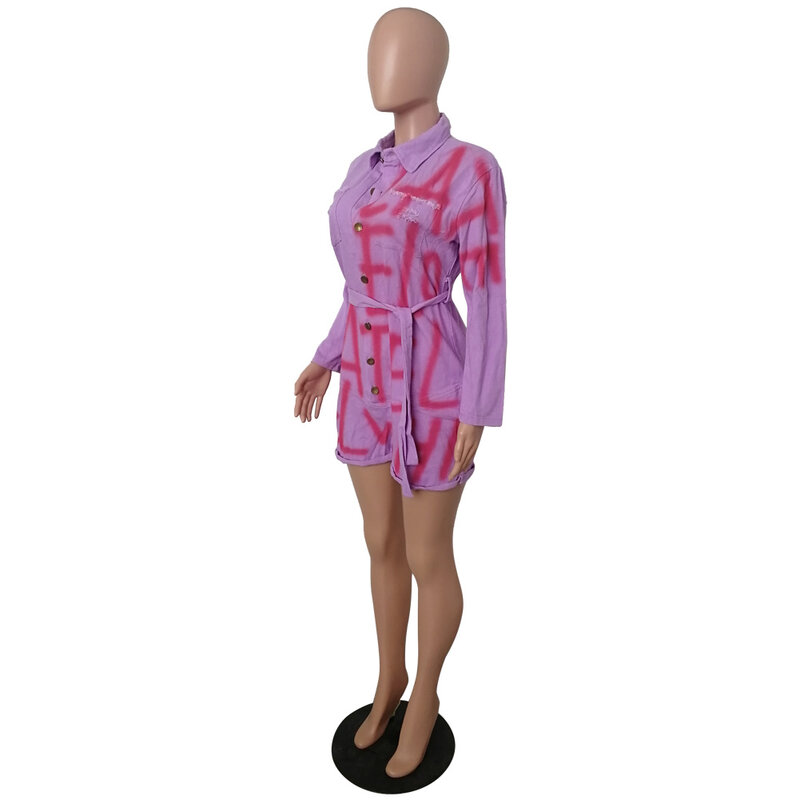 ผู้หญิงDenim Jumpsuit Romperแขนยาวเข็มขัดสีชมพูพิมพ์หลวมCasual Overallsปุ่มกางเกงยีนส์สั้นPlaysuit Streetwear