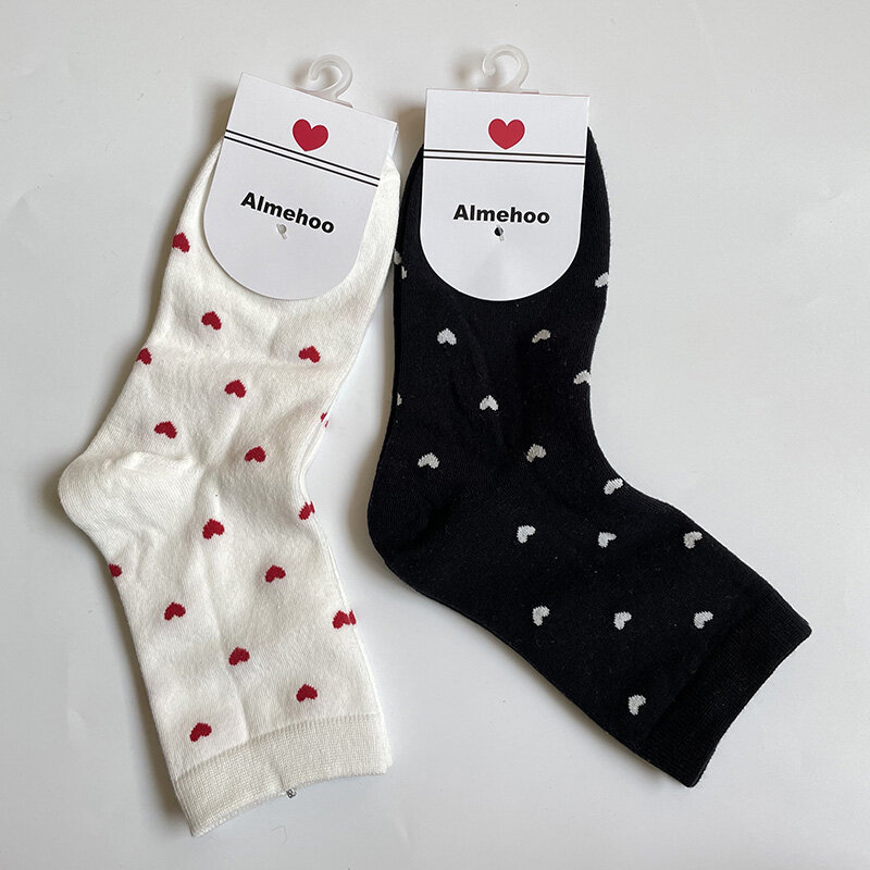 Meias de algodão bonito feminino amor coração com impressão kawaii bonito senhoras designer meias alta arte quente sokken femme calze