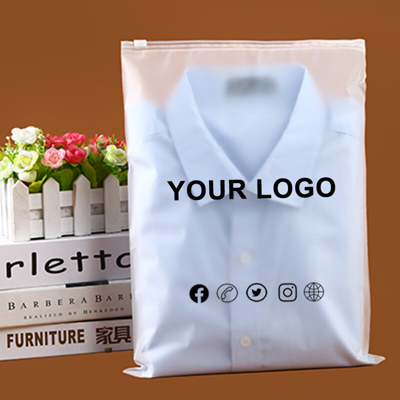Sacchetti con cerniera glassata personalizzati da 50 pezzi, sacchetto di plastica per vestiti di alta qualità, sacchetti per imballaggio di abbigliamento con logo stampato, sacchetti con chiusura a zip