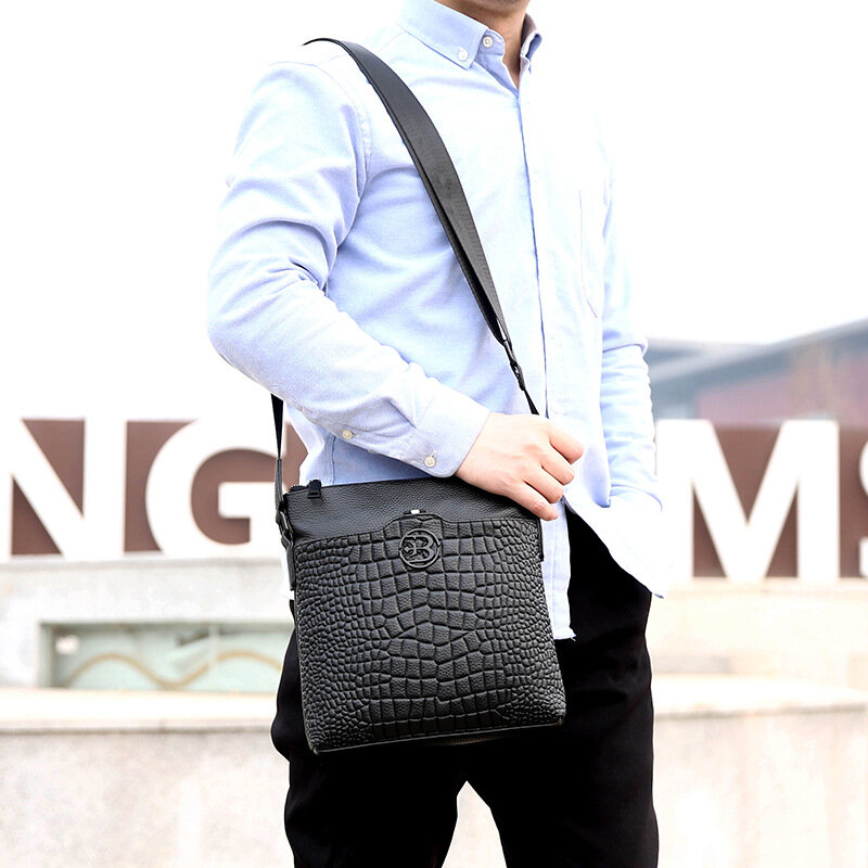 New Design Men Genuine Leather Shoulder Bag Head Layer Cowhide Cross body Bag Messenger iPad Bag Male Travel Bag