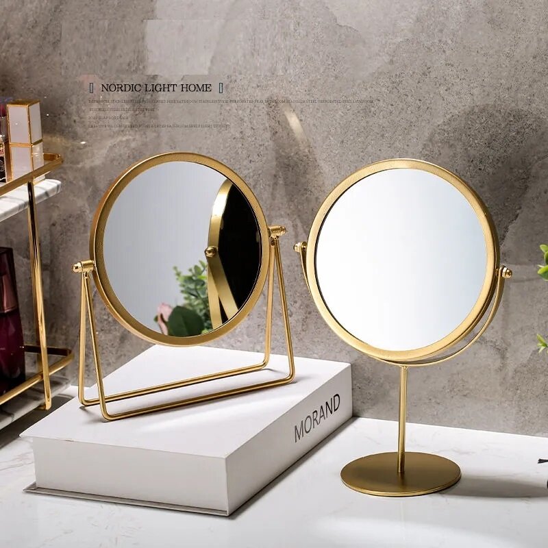 Espejo de maquillaje con luz, accesorio de lujo retro europeo, de metal dorado, para escritorio del hogar, redondo y cuadrado, para dormitorio
