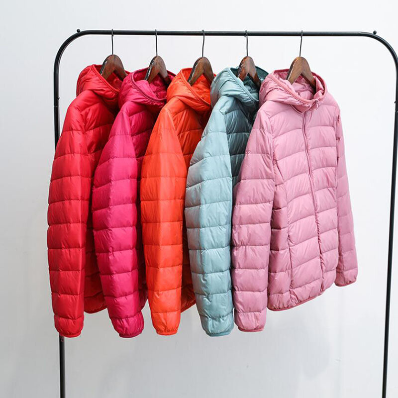 2020 겨울 울트라 라이트 오리 자켓 여성 슬림 숏 코트 후드 워밍업 여성 휴대용 파커 여성 다운 자켓
