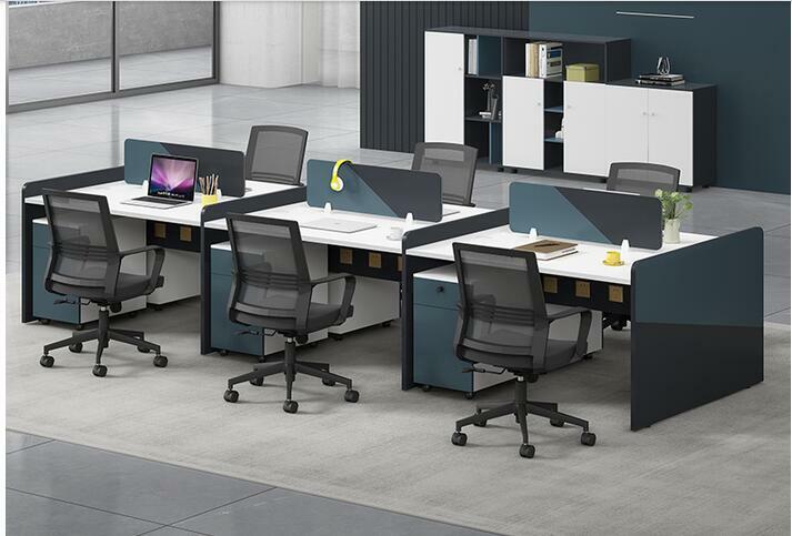 Staff desk Mobiliário de escritório Mesa e cadeira combinação simples e dupla 2 4 6 pessoas simples estação moderna