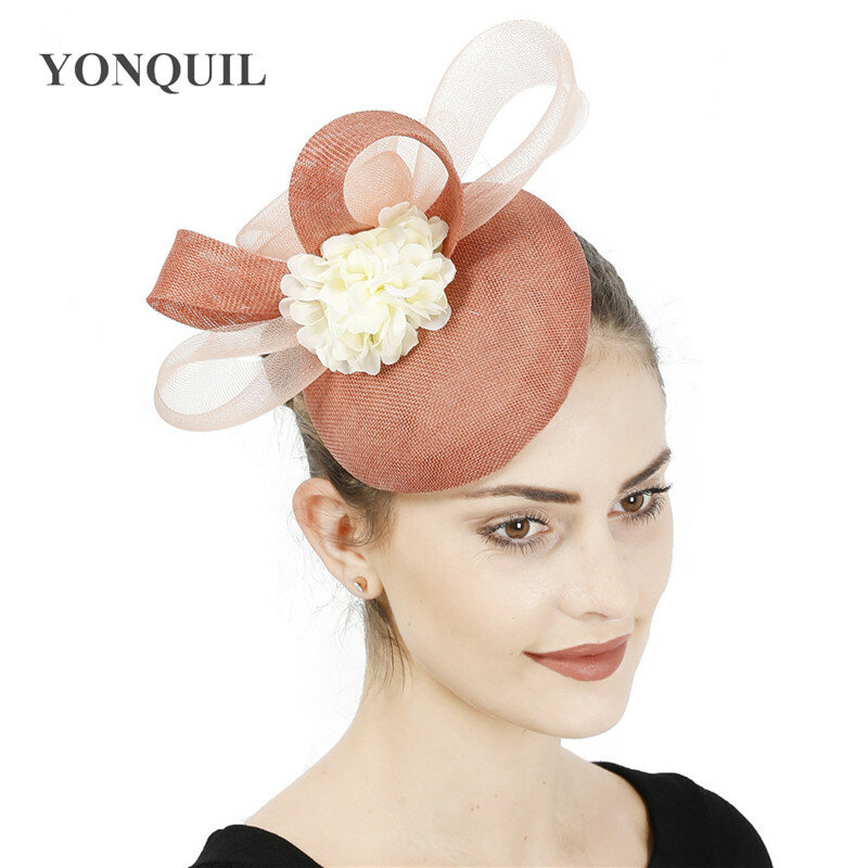 Hiasan kepala pernikahan bunga buatan tangan Lavender imitasi Sinamay topi Fedora untuk topi cantik dengan topi acara hiasan kepala modis gading