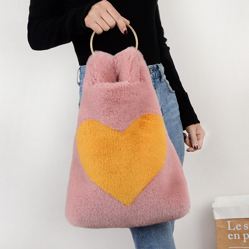 New Style Fur, Fashionable, Versatile and Casual, Ladies Winter Large-capacity Handbags, Heart-shaped Stitching Messenger Bag