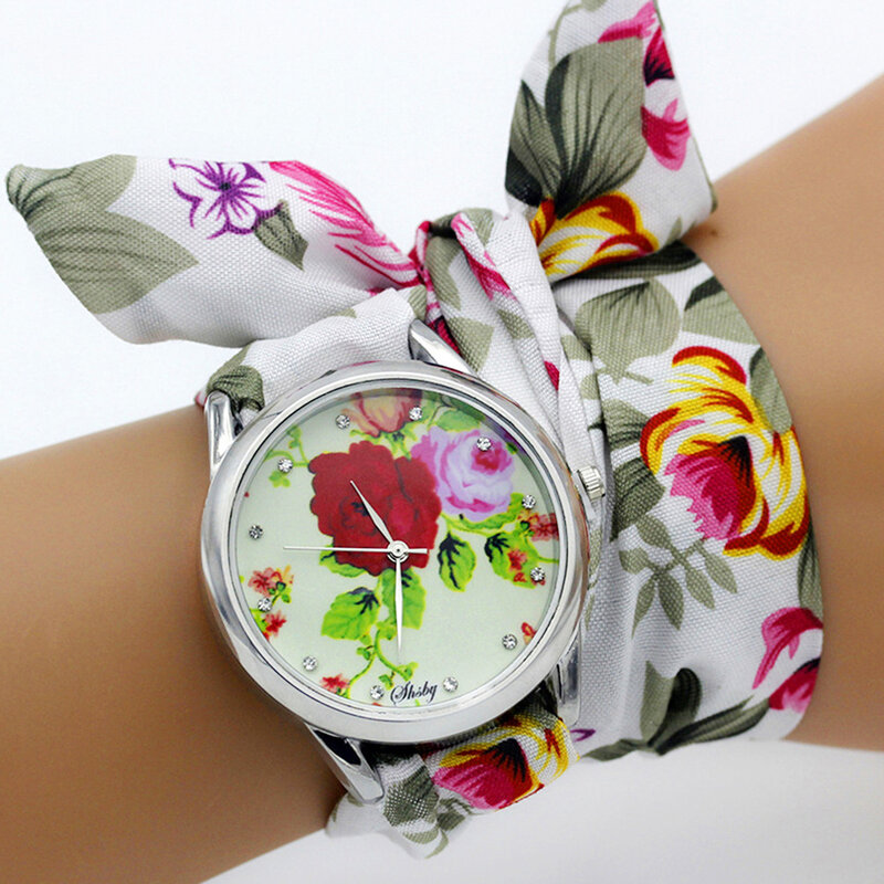 Shsby novo design relógio de pulso feminino com pulseira de pano e flores, relógio feminino com tecido, relógio prateado e lindos para meninas, 1 a 10 relógios por atacado
