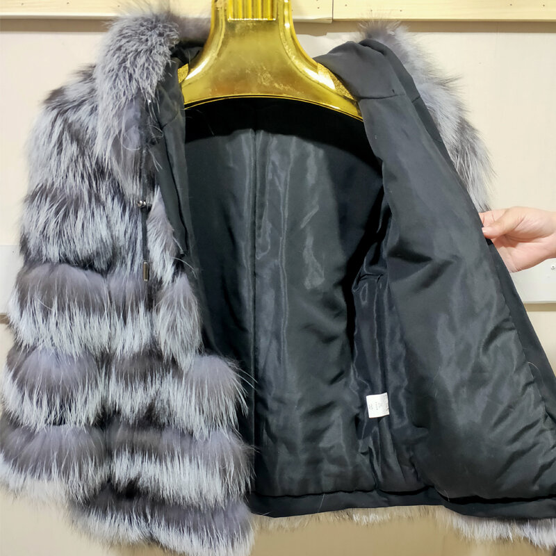 Chaqueta con capucha de piel de zorro auténtica para mujer, abrigo cálido de invierno, color plata de mapache natural, longitud de 60 cm