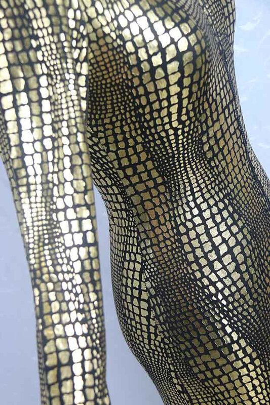 여성용 섹시한 금속 뱀 피부 인조 가죽 지퍼 앞 붕대 바디콘 점프수트, 전체 골든 블랙