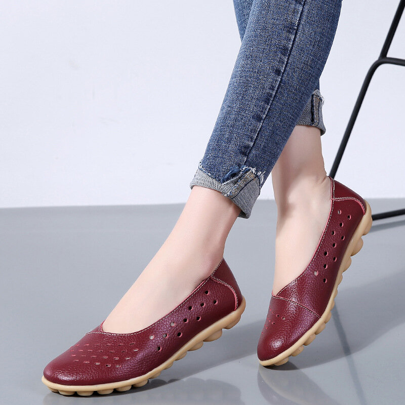 Women Hollow-out Breathable Flat Shoes Casual Leisure Leather Ballet Flats Round Toe Slip on Flats Doug Shoes