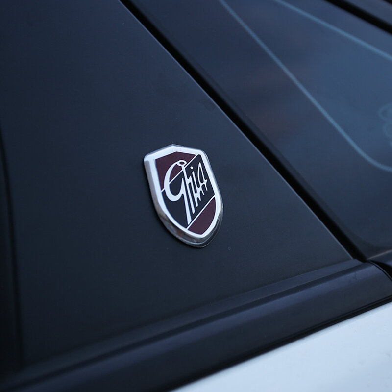 Car Sticker Emblems GHIA Side Shield Logo Marked Stickers For Ford Focus 2 3 4 Mondeo Fiesta Ecosport Kuga Edge Explorer Everest