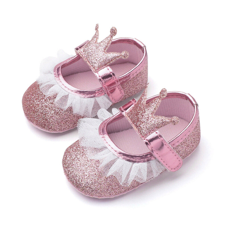 Милые туфли для маленьких девочек, обувь для новорожденных девочек с короной, мягкие кружевные Нескользящие туфли принцессы для новорожденных девочек