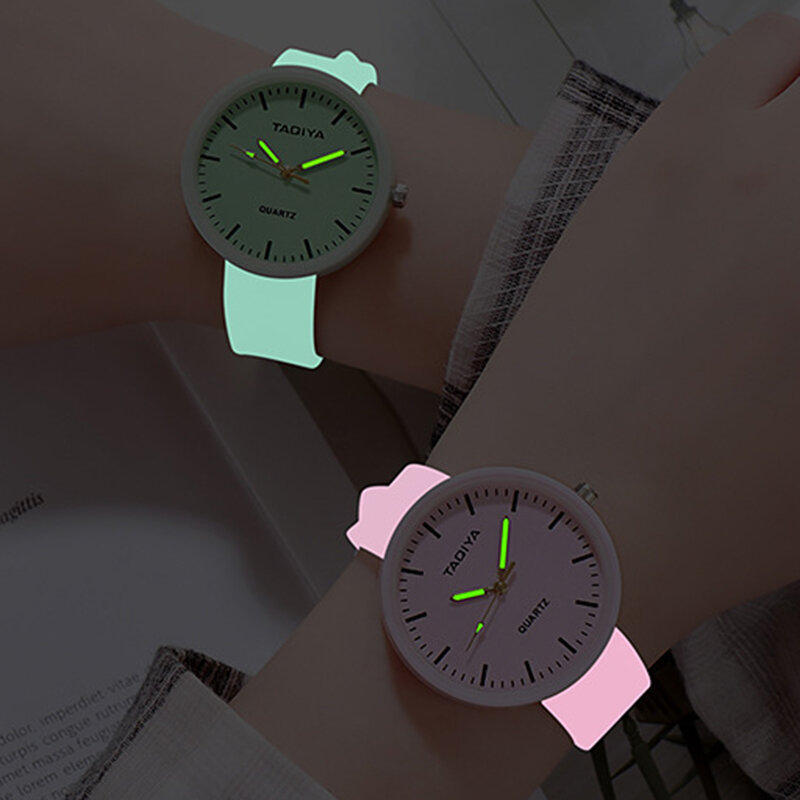 도매 시계 석영 여성 어린이 크리 에이 티브 빛나는 실리콘 브랜드 연인 로맨틱 선물 시계 relogio feminino 상위 판매