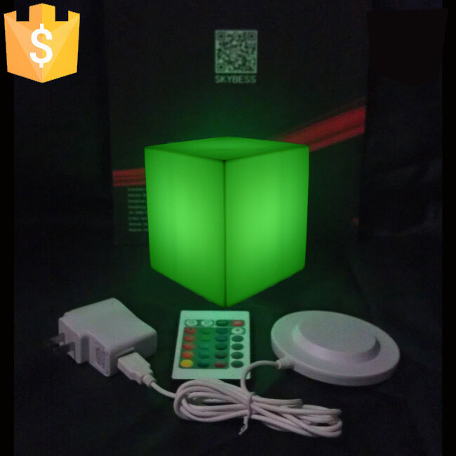 LED nastrój kostki noc Glow lampa światła gadżet Gizmo Home Decor romantyczne oświetlenie 13x13x13cm 16 zmiana kolorów Cube 4 sztuk