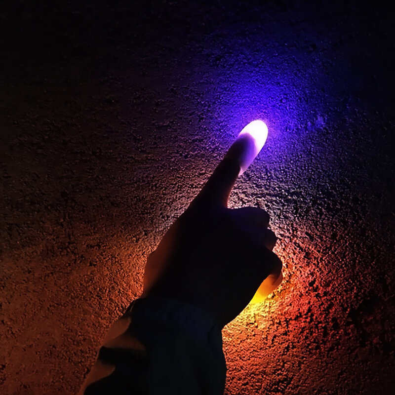Luz mágica iluminada de un solo dedo, luz LED divertida con dedos intermitentes, accesorios de truco de magia, juguetes iluminados para fiestas y días festivos, 2 piezas