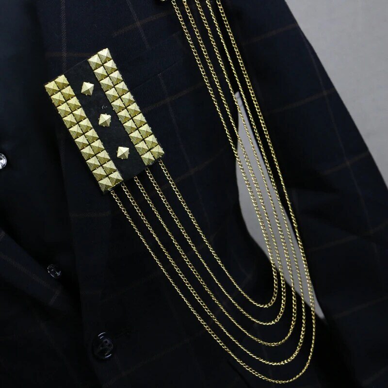 Free Ship fashion MEN male Royal Korean luxury temperament metal badges tassel Brooch Tassel chain pin Retro Headdress bullet