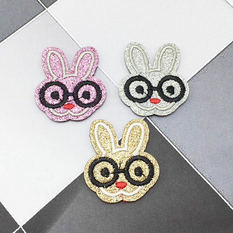 100pcs/lot Glitter Embroidered Rabbit Bunny Wearing glasses Padded Appliques Patches DIY Headwere Accessory