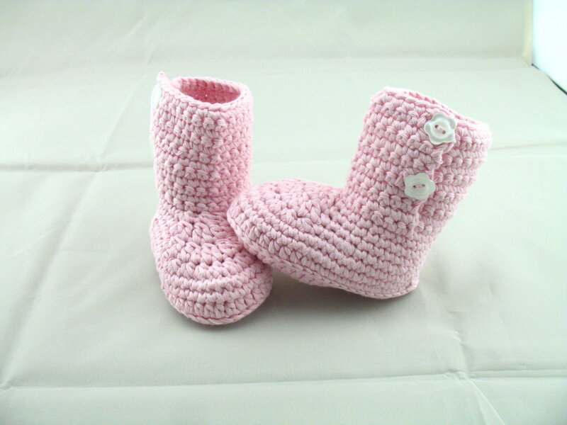 Frete grátis, bebê sapatos feitos à mão crochê infantil sandálias bebê/primeiros sapatos de caminhada botas-rosa claro