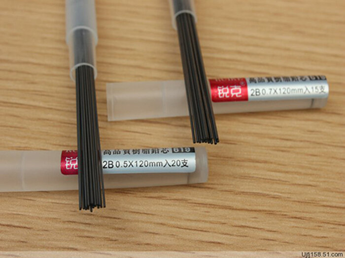 Recharge d'allongement de crayon, crayon automatique, noyau 2B, mines noires, 0.5mm, 0.7mm