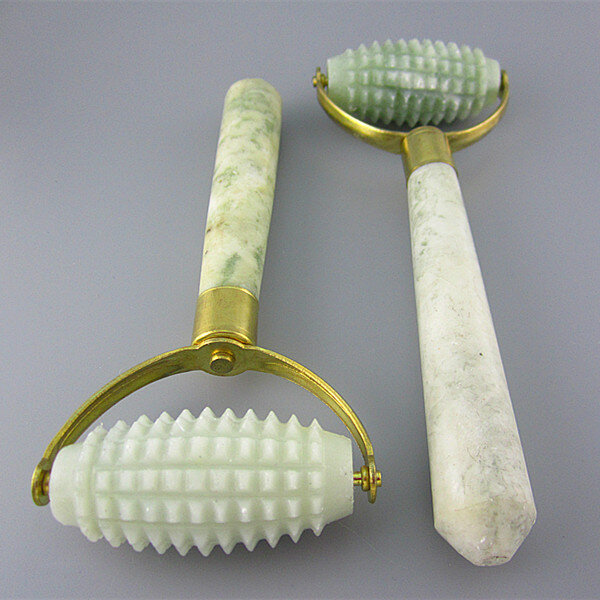 Face Natural Jade Roller Wheel Trigger Point Massage V Slimming Acupoint Rolling Brush Health Care Tool Therapy Body