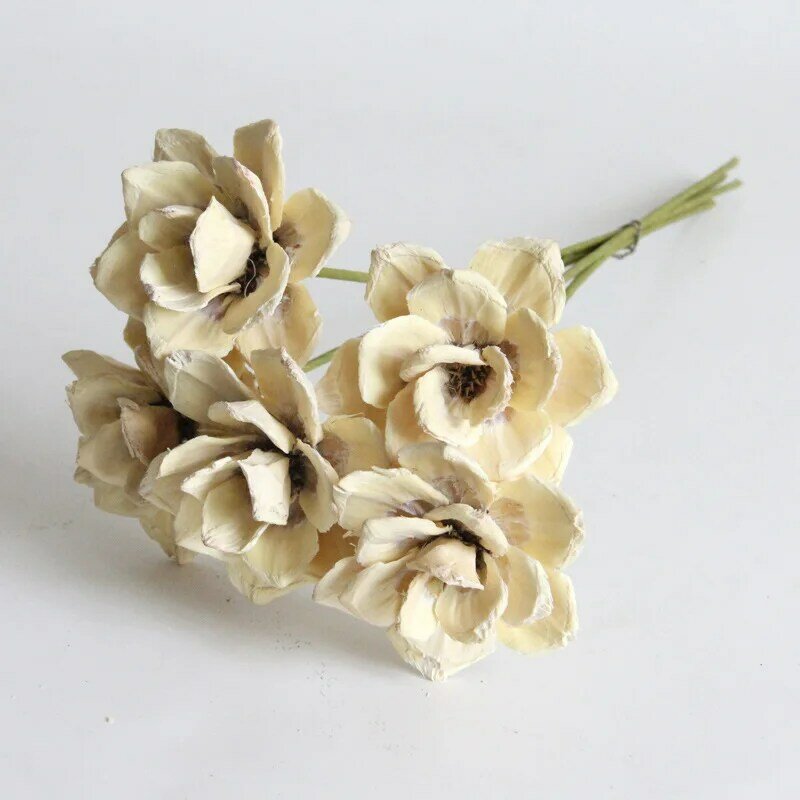 Nhật Bản cung cấp nhãn hiệu mô phỏng hoa mô phỏng khô Huashan Camellia nhiếp ảnh đồ dùng sân khấu Jewelry