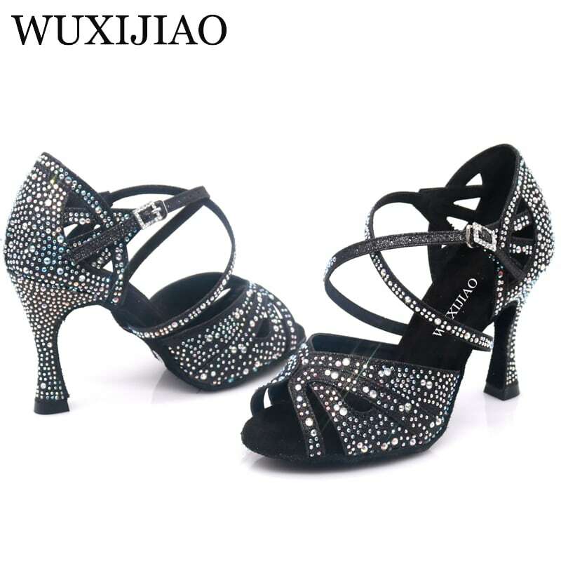 Sapatos de dança latina Wuxijiao para mulheres, sapatos de dança quadrados, salto macio, cor preto e branco, 7,5 cm