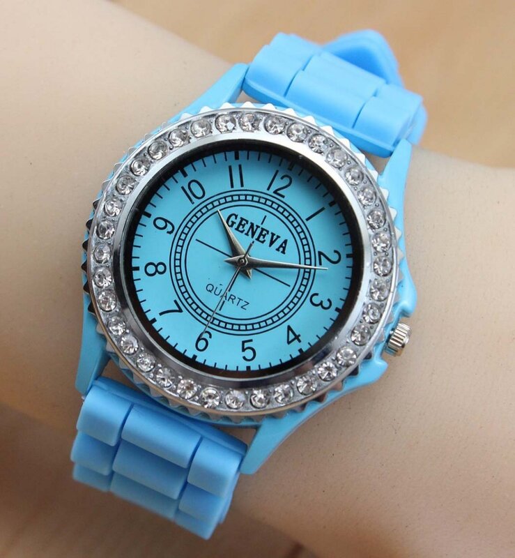 Relógio de quartzo de couro da marca de luxo senhoras moda pulseira strass relógios de pulso