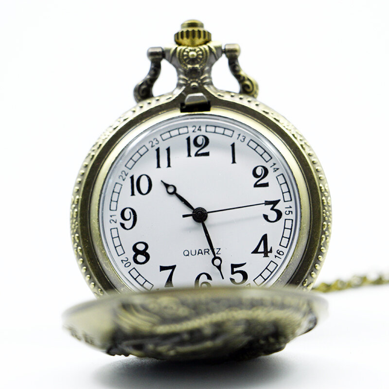นาฬิกาควอทซ์ลายมังกรสำริดสไตล์วินเทจพร้อมโซ่สร้อยคอสำหรับผู้ชายและผู้หญิงของขวัญนาฬิกา
