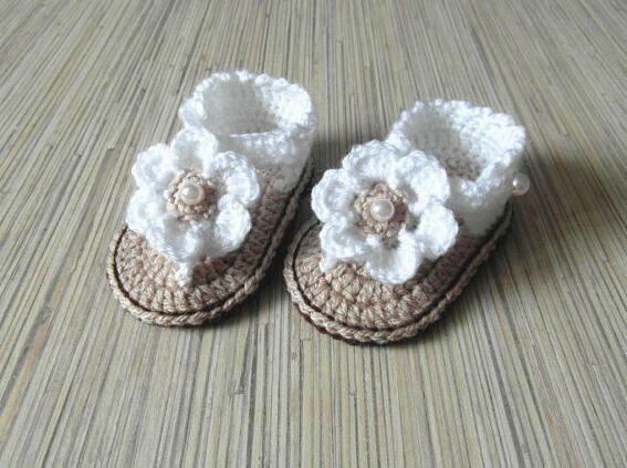 Crochet Baby flip flop sandals,baby Summer sandals,CROCHET Baby Sandals with Little Puff Flowers Size9cm,10cm,11cm