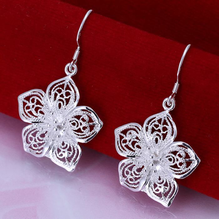Elegant hollow flower for women cute popular beautiful fashion silver color party Earring Jewelry wedding party lady E035