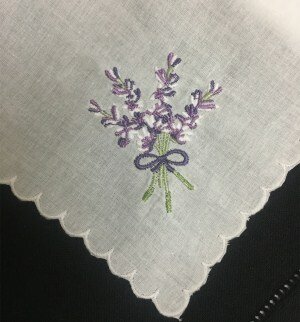 Set of 12 Ladies Handkerchief 12-inch White Cotton Wedding Hankies scallop Edged Color embroidery Vintage Hanky For Ladies/Bride