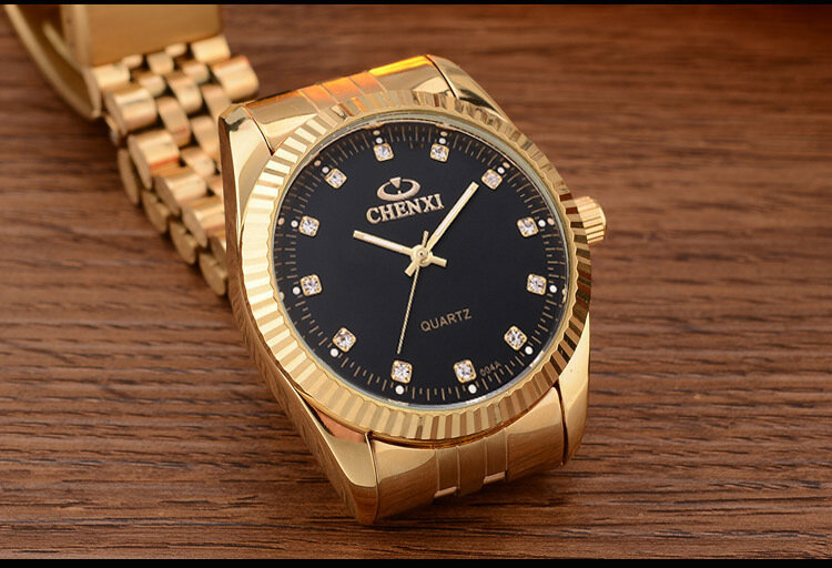 Chenxi-女性と男性のためのステンレス鋼の愛好家の腕時計、クォーツアナログ腕時計、金色のカップルの時計、高級ファッション