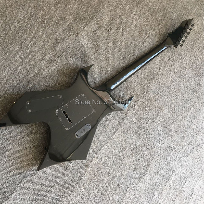 高品質のブラックエレキギター,特別な形をした大きなエレキギター,アクティブなピックアップ,ダブルウェーブギター,実際の写真