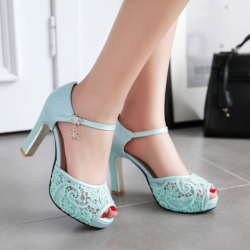 Kobiety lato koronkowe buty z siatką odkryte palce i pięta szpilki ladys sandały na platformie suknia ślubna buty ślubne 2023 zapatos de mujer 43