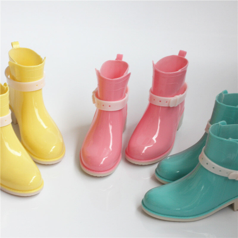 Недорогие женские осенне-зимние модные резиновые ботинки мартинсы для дождя, водонепроницаемые Нескользящие желейные ботинки в горошек