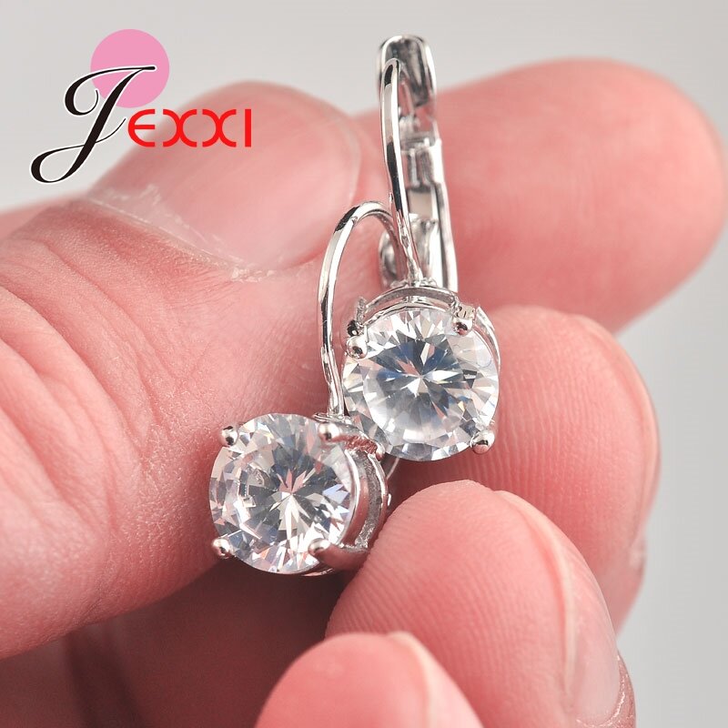 Hot Sale 925 Sterling Silver Fashion Jewelry Shining Micro Clear Crystal Silver Clip Earrings For Women Party Factory Price