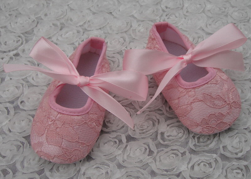Bebê rendas de seda berço sapatos infantis meninas meninos primeiro walker sapatos com laço de fita recém-nascidos algodão da criança sapatos 0/18 m 4 tamanhos 30 pçs