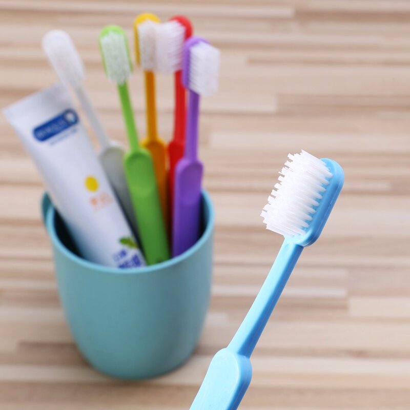Cepillo de dientes de cerdas superduras para hombres, herramientas de blanqueamiento dental para viajes, Hotel y adultos, 18cm, 1 unidad