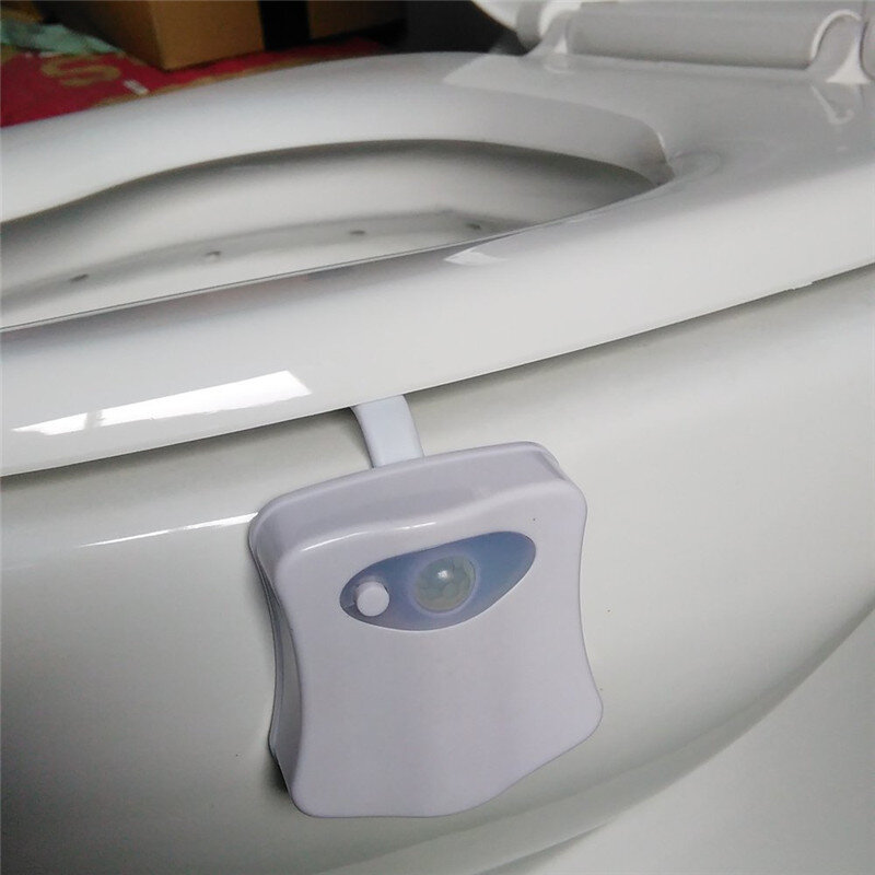Lampe LED intelligente de cuvette des toilettes avec capteur de mouvement, interrupteur On/Off, lumière changeante entre 8 couleurs, luminaire décoratif